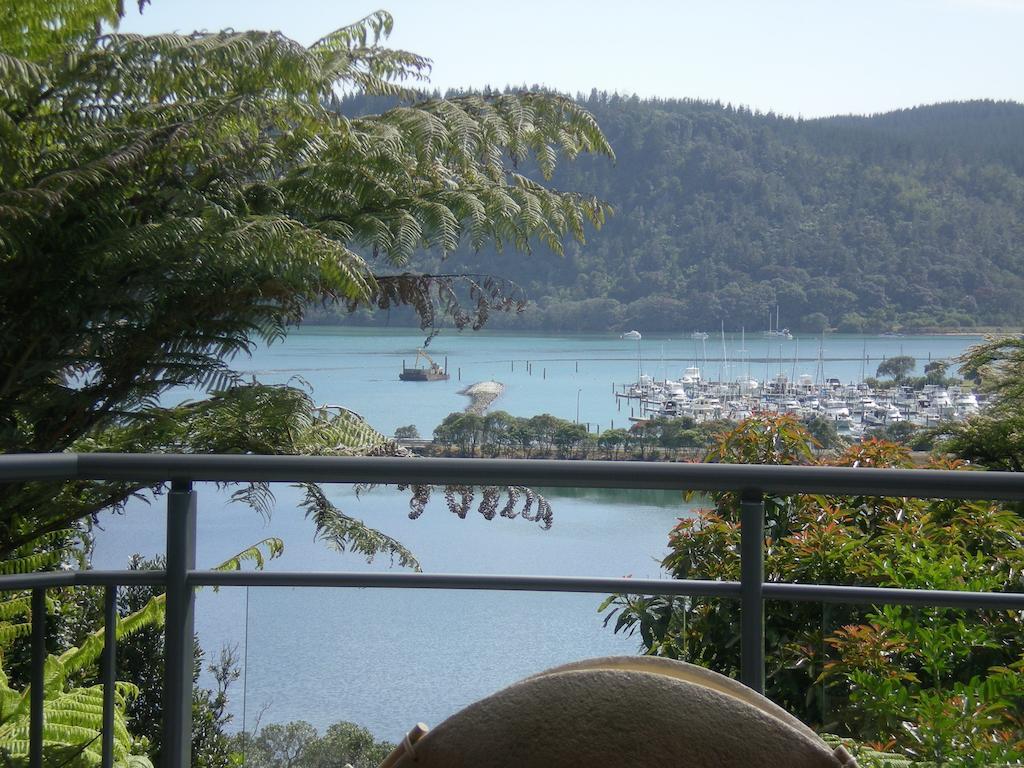 Whangamata Vistas B&B エクステリア 写真