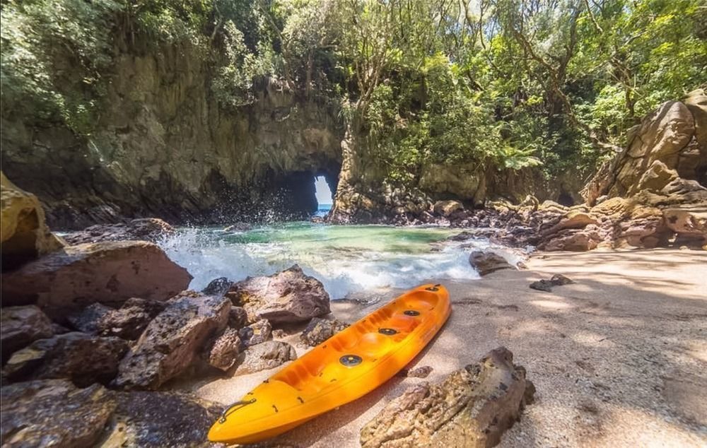 Whangamata Vistas B&B エクステリア 写真