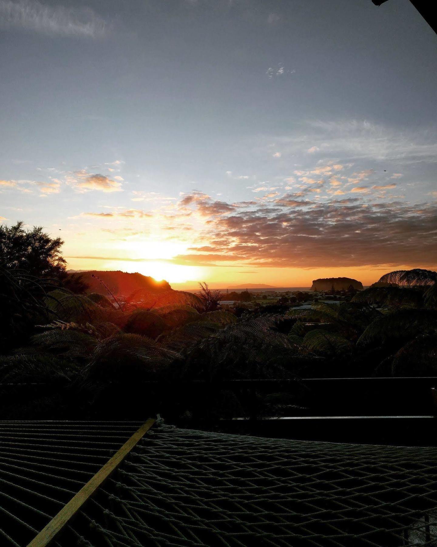 Whangamata Vistas B&B エクステリア 写真
